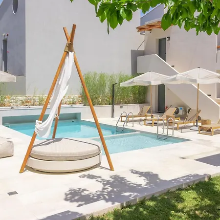 Rastoni - Relax & Retreat Bed & Breakfast 4*